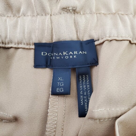 Donna Karen Womens Silky Fawn Cargo Pants Size XL Utility Paperbag Quiet Luxury - Picture 4 of 9